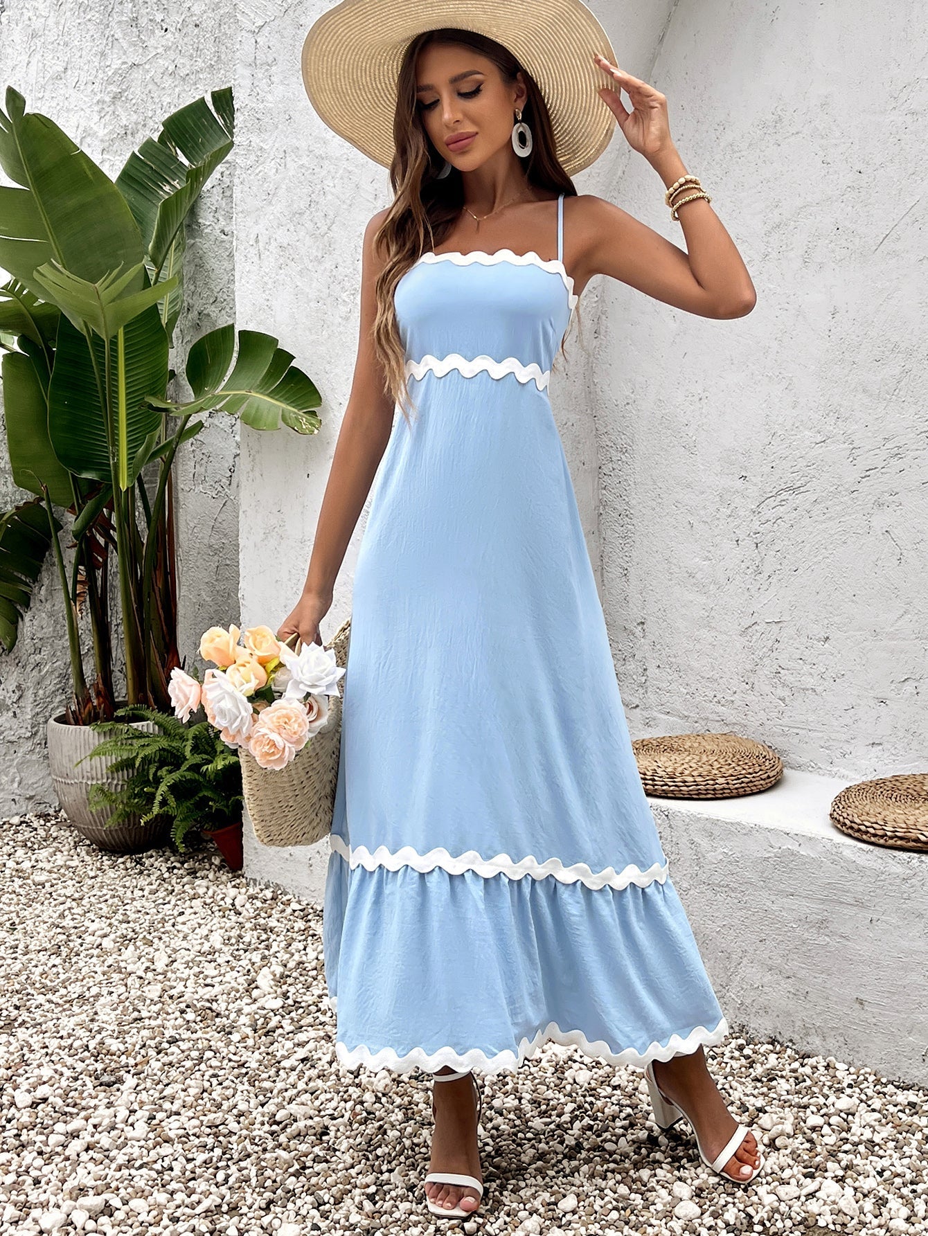 Contrast Color Ruched Backless Cami Dress