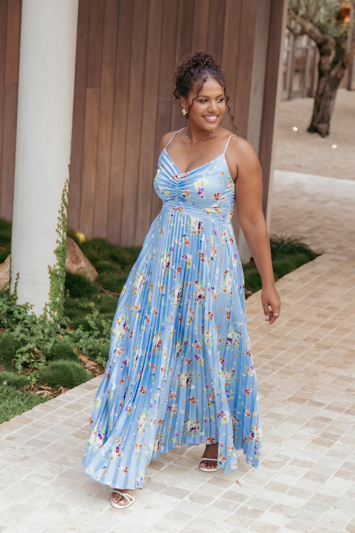 Naira Pleated Maxi Dress - Cornflower Blue Floral