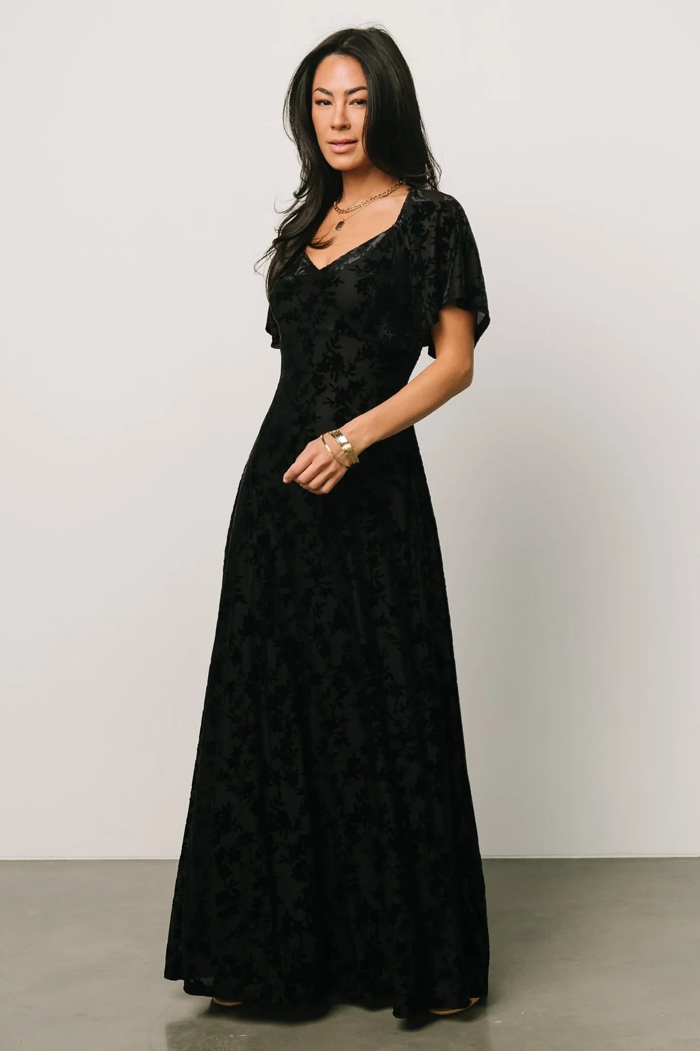 Everley Velvet Maxi Dress | Black