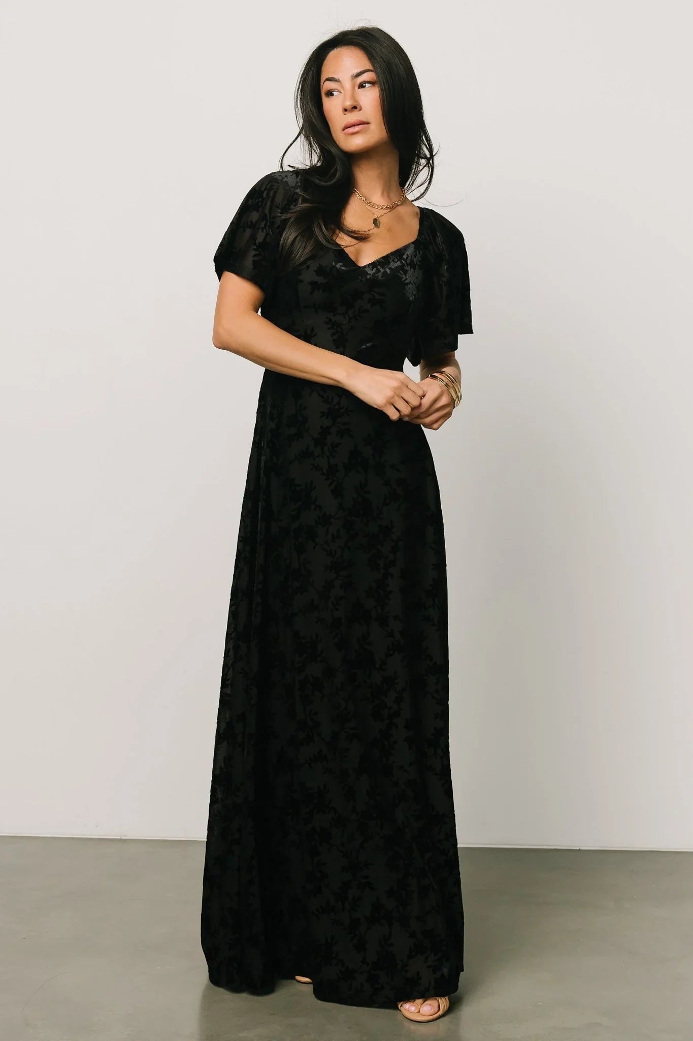 Everley Velvet Maxi Dress | Black